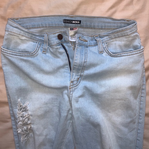 Fashion Nova jeans - Picture 4 of 4